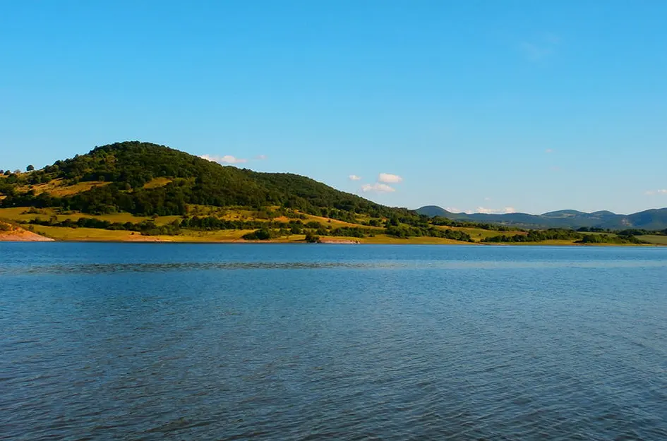 Село Николово и язовир Тракиец