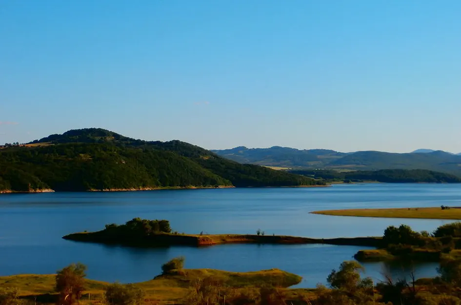 Село Николово и язовир Тракиец