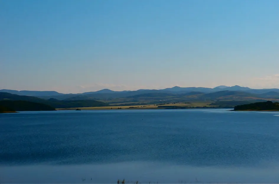 Село Николово и язовир Тракиец